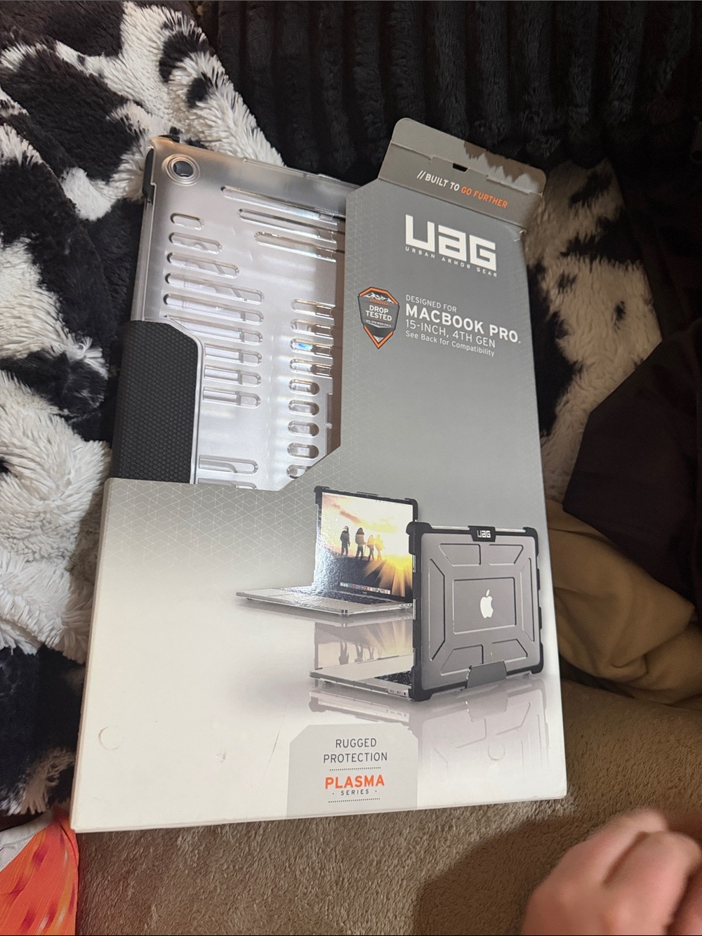 UAG Plasma Series Clear + Black MacBook Pro Case 15 in 4th Gen